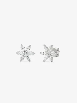 Pendientes de oro blanco de 18K con 2 diamantes en talla brillante con un total de 0,35 cts y 12 en talla marquise con un total de 1,9 cts