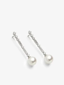Pendientes de oro blanco de 18K con diamantes blancos en talla brillante de 1,1 cts y perlas australianas de 5mm