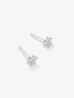 Pendientes de oro blanco de 18K con diamantes en talla brillante de 0,3 cts con forma de estrella