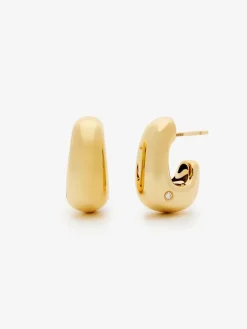 Pendientes peque&ntilde;os de aro de oro amarillo de 18K con diamantes en talla brillante de 0,05 cts