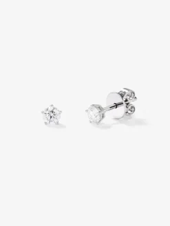 Pendientes solitarios de oro blanco de 18K con diamantes blancos en talla brillante