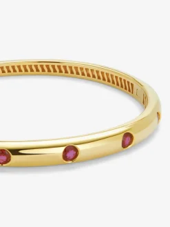 Pulsera de oro amarillo de 18K con rub&iacute;es en talla brillante de 1,2 cts