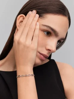 Pulsera de oro blanco de 18K con diamantes blancos en talla brillante de 0,3 cts