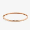 Pulsera r&iacute;gida de oro rosa de 18K con diamantes en talla brillante de 0,07 cts