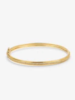 Pulsera r&iacute;gida de oro amarillo de 18K con 64 diamantes en talla brillante con un total de 0,38 cts