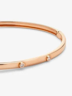 Pulsera r&iacute;gida de oro rosa de 18K con diamantes en talla brillante de 0,07 cts