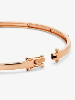 Pulsera r&iacute;gida de oro rosa de 18K con diamantes en talla brillante de 0,07 cts