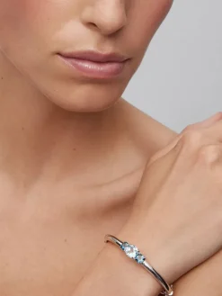 Pulsera r&iacute;gida de plata 925 con topacios