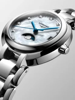 Reloj Longines Primaluna de acero inoxidable con cristal de zafiro, &iacute;ndices de diamantes y movimiento autom&aacute;tico